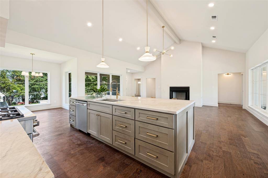 4000 Tamworth Road, Fort Worth, TX 76116