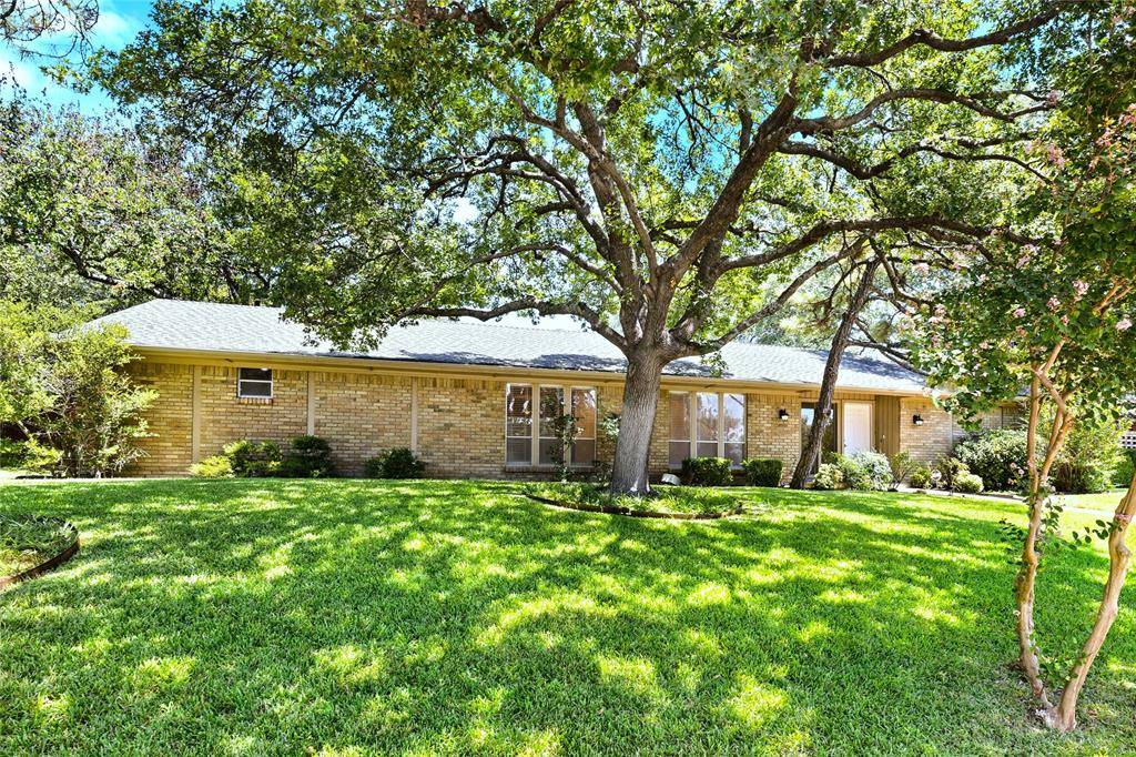 14918 Vistaridge Drive, Dallas, TX 75248