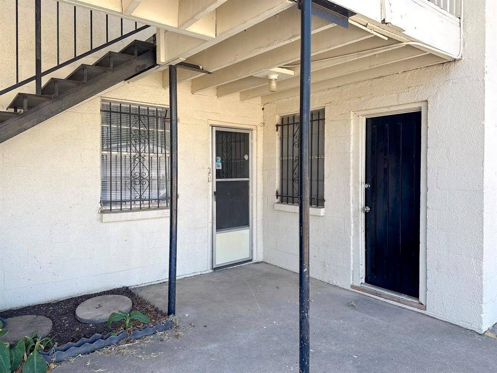 709 W Richmond Avenue #2, Fort Worth, TX 76110