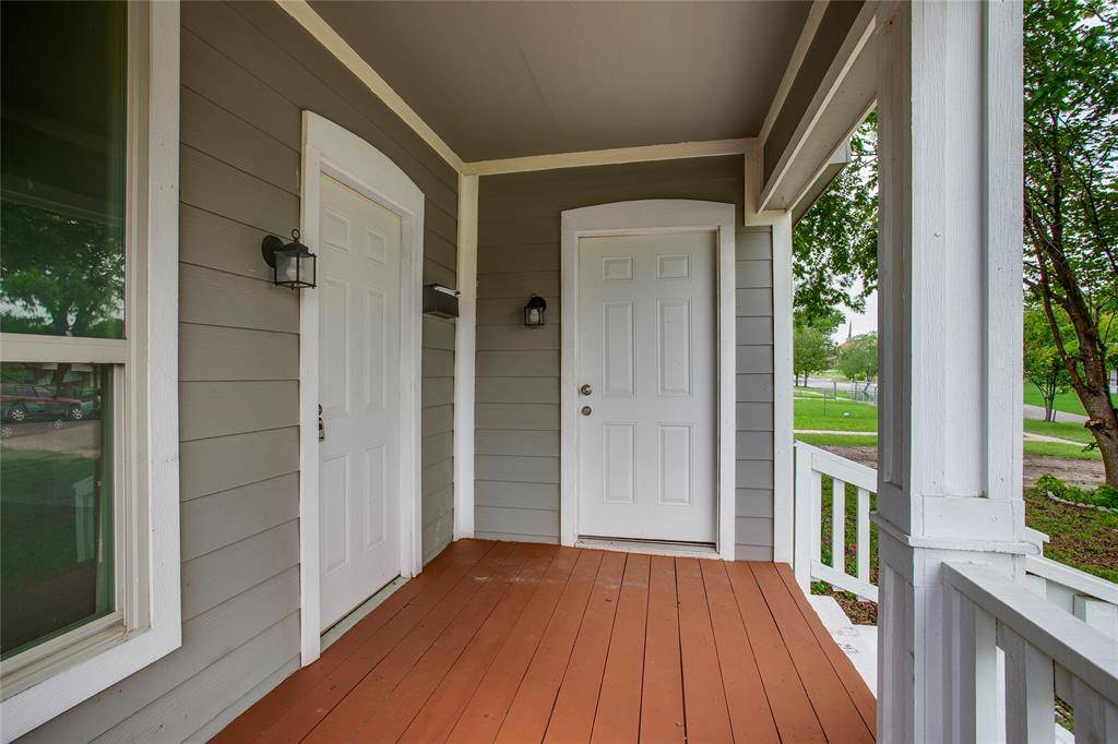 818 E Woodin Boulevard, Dallas, TX 75216