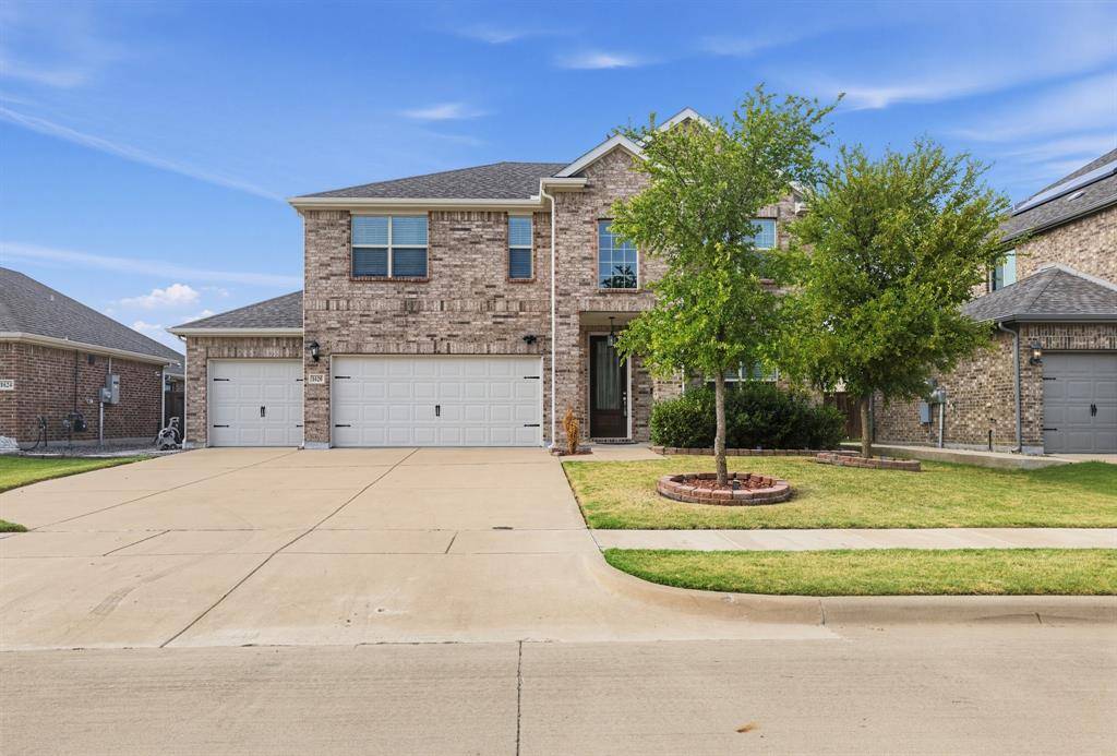 1620 Berry Ridge Trail, Aubrey, TX 76227