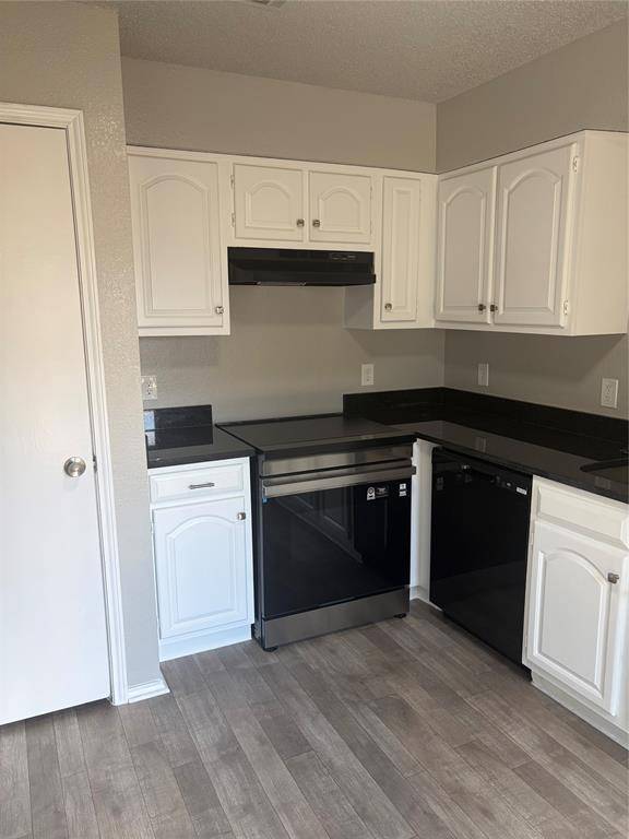 10633 Flamewood Drive, Fort Worth, TX 76140