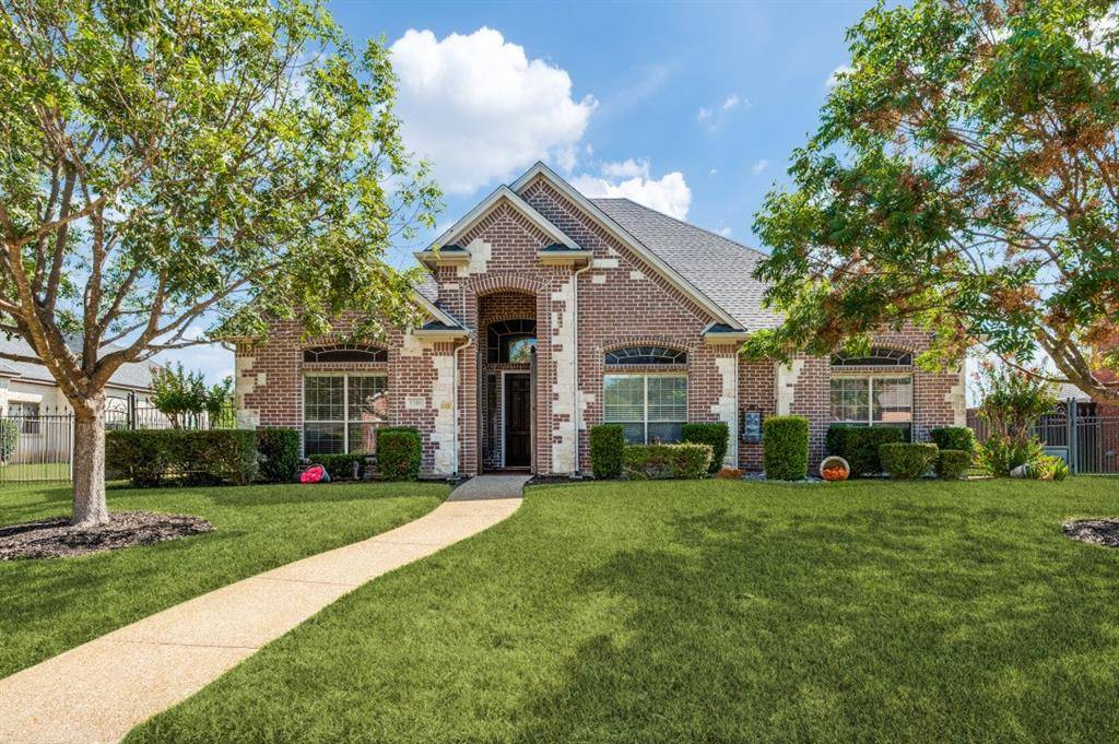 1316 Leisure Lane, Desoto, TX 75115