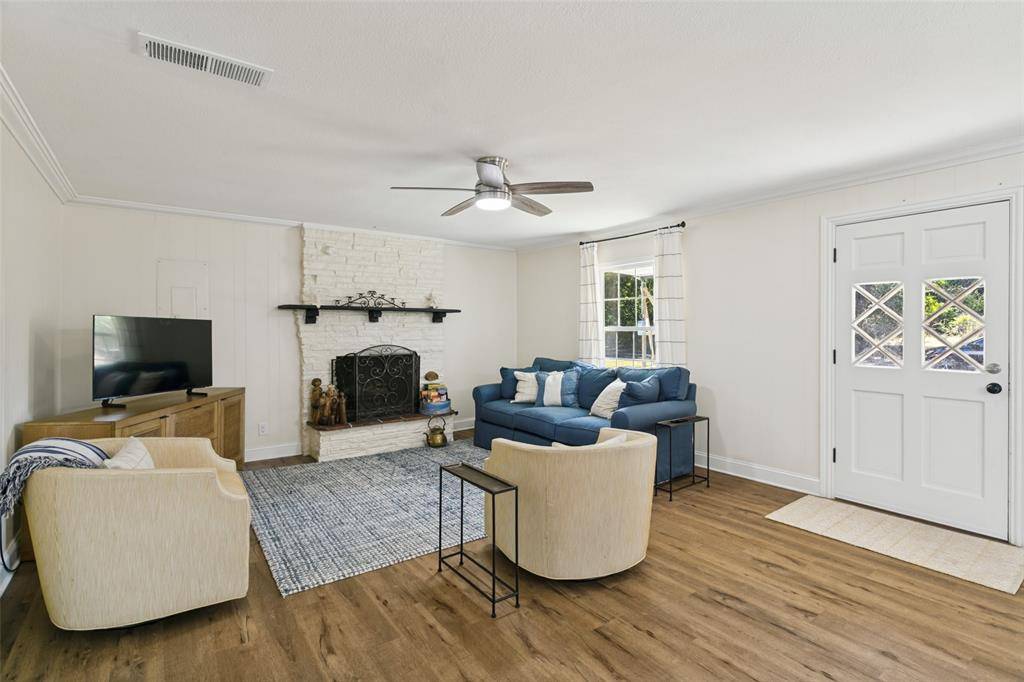 7420 Love Circle, Fort Worth, TX 76135