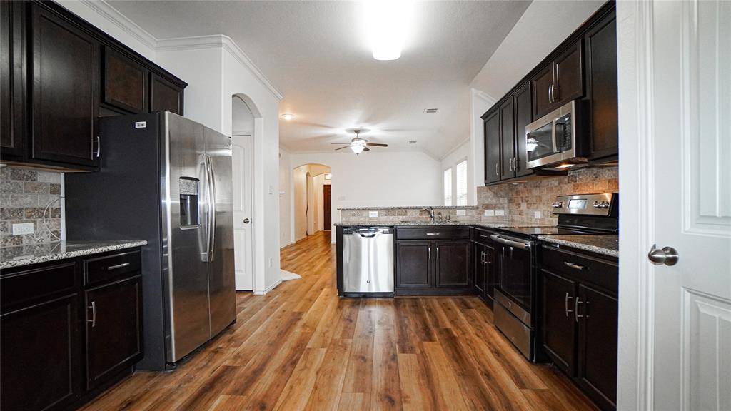 3017 Cassinia Parkway, Heartland, TX 75126