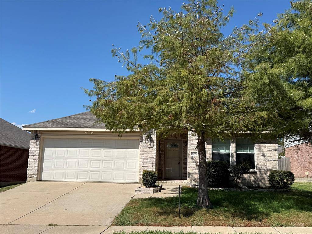 1901 Foxfield, Fort Worth, TX 76247