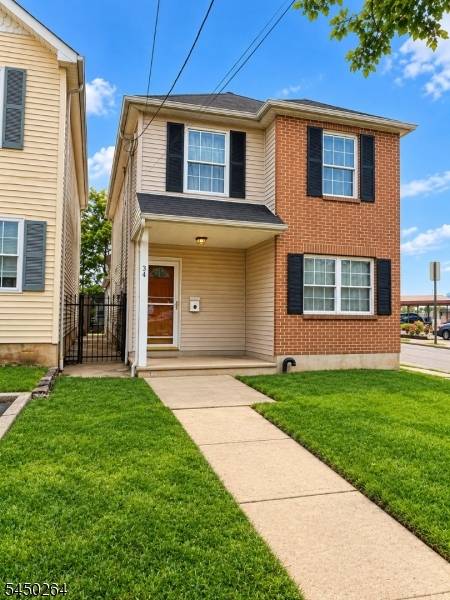 34 Roosevelt St, New Brunswick City, NJ 08901