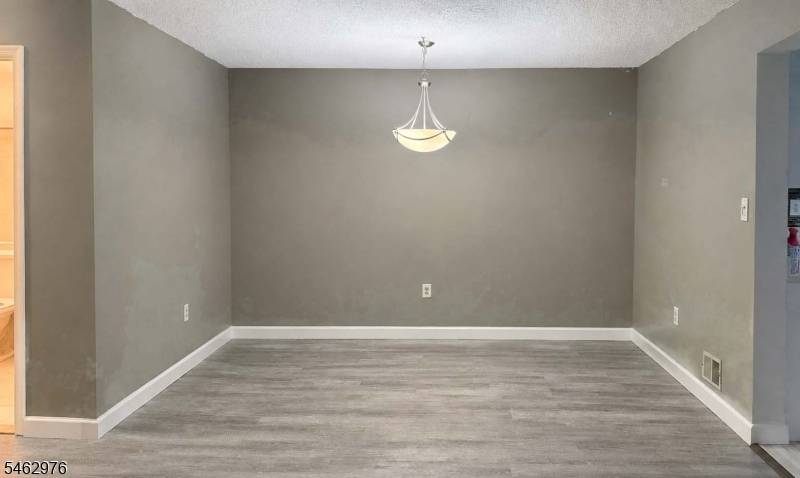 216 Sapphire Ln #216, Franklin Twp., NJ 08823