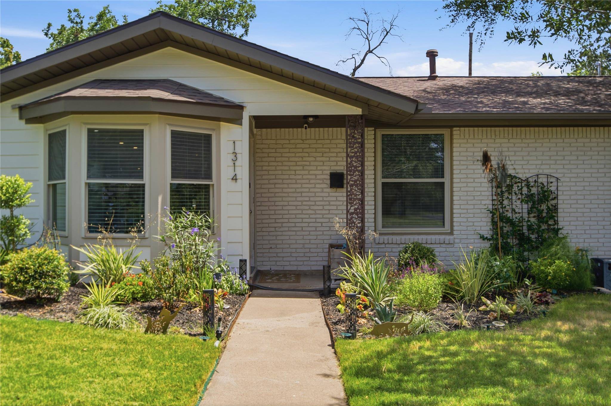 1314 Yorkshire DR, Austin, TX 78723