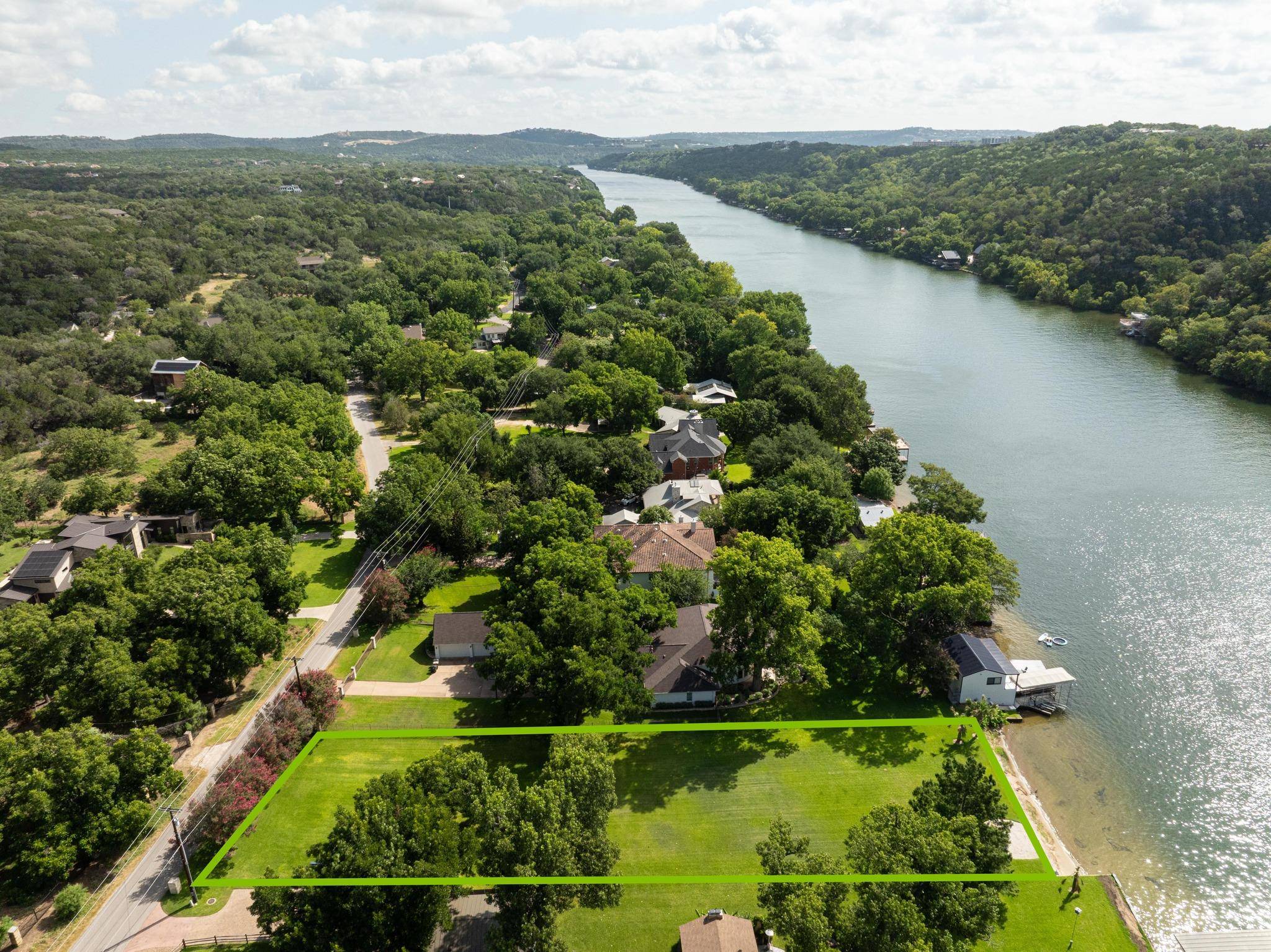 2205 Manana ST, Austin, TX 78730