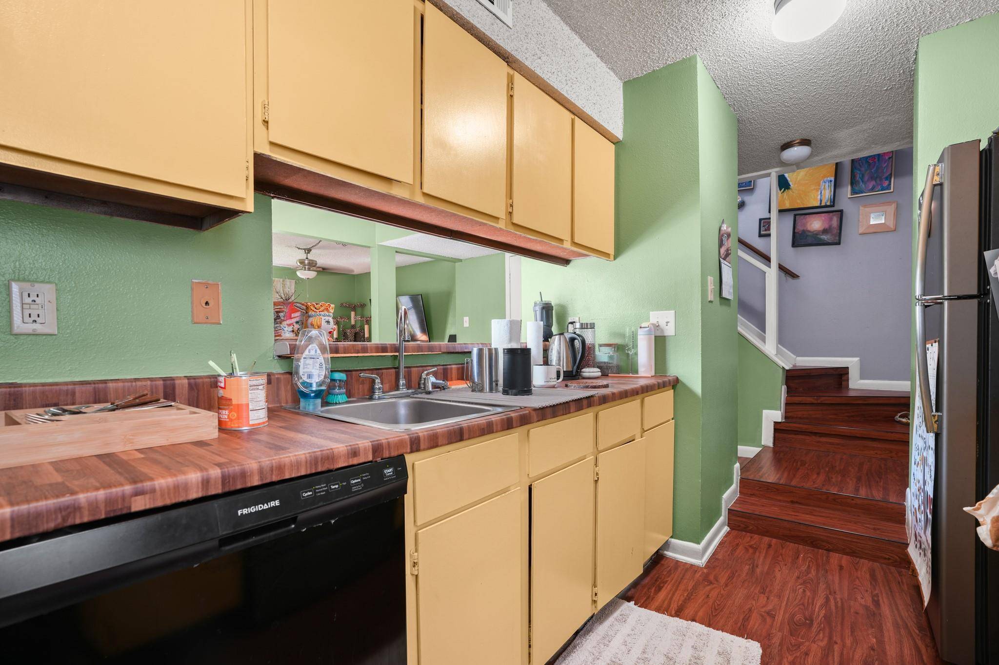 7100 Woodhue CT, Austin, TX 78745