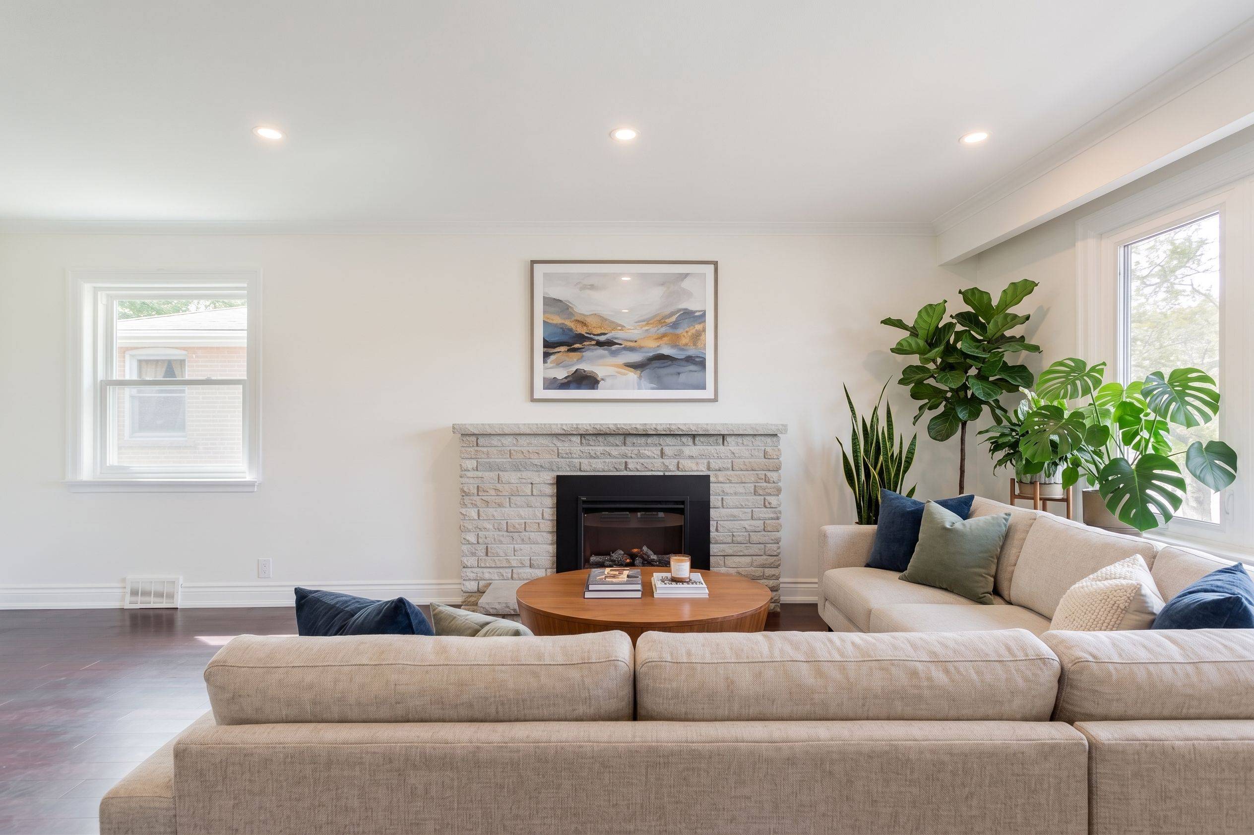 91 Bishop AVE #Main, Toronto C14, ON M2M 1Z5
