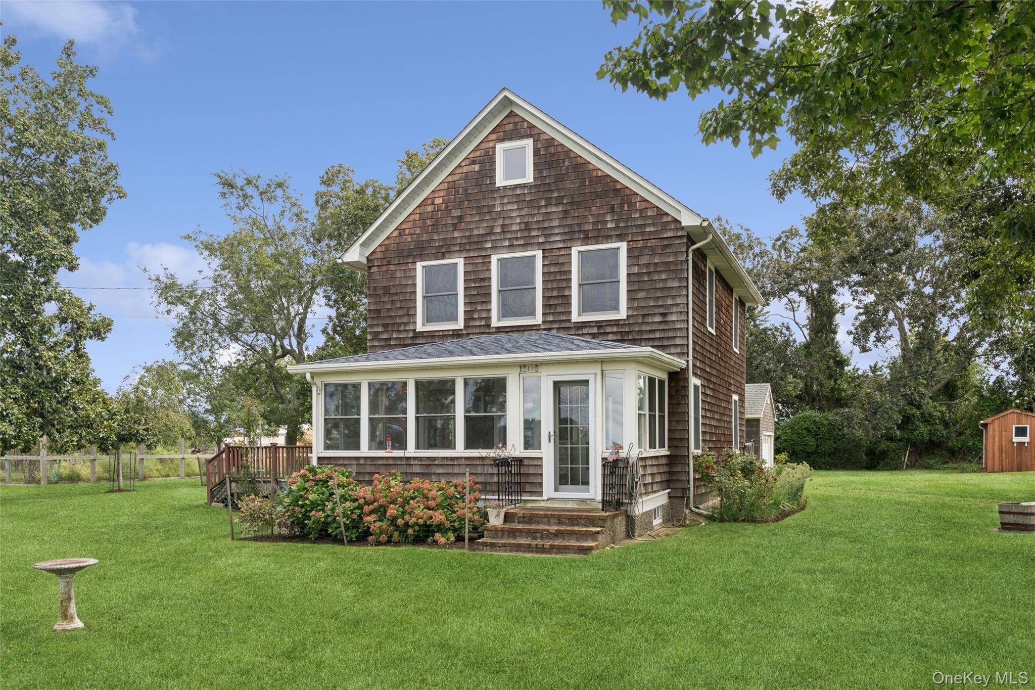 13700 Oregon RD, Cutchogue, NY 11935