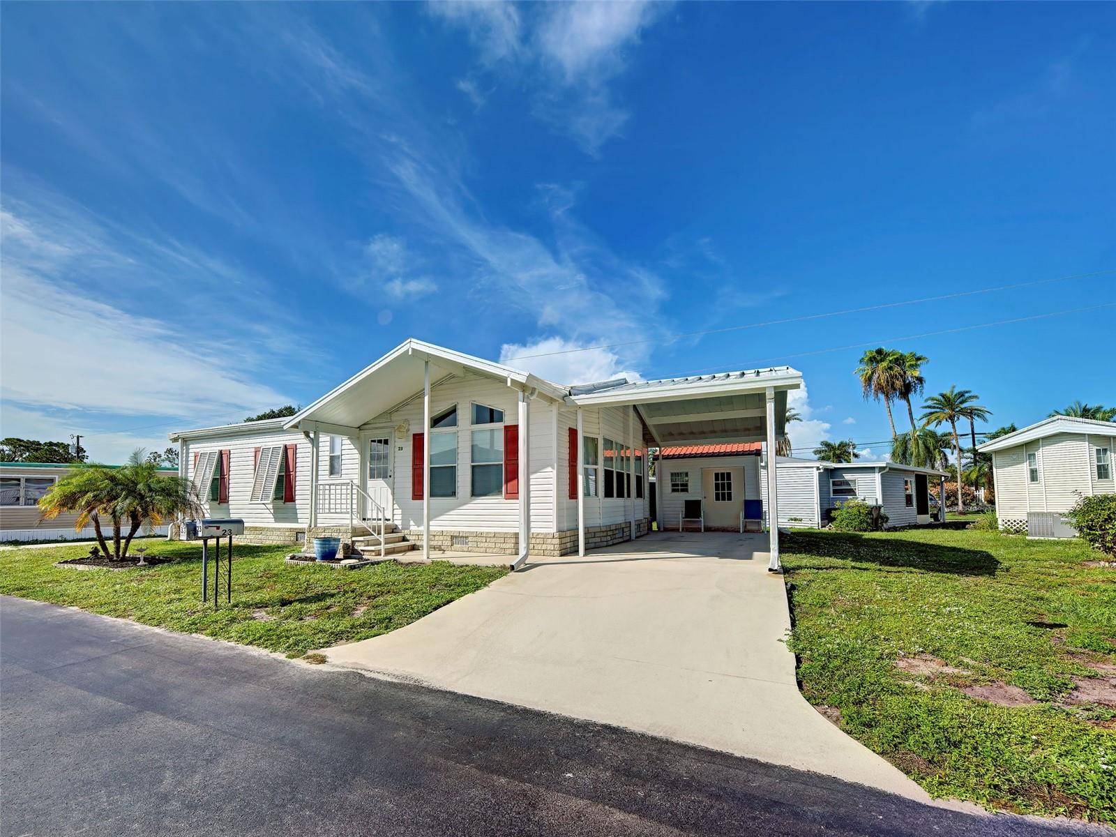 23 SIESTA CIR W, Osprey, FL 34229