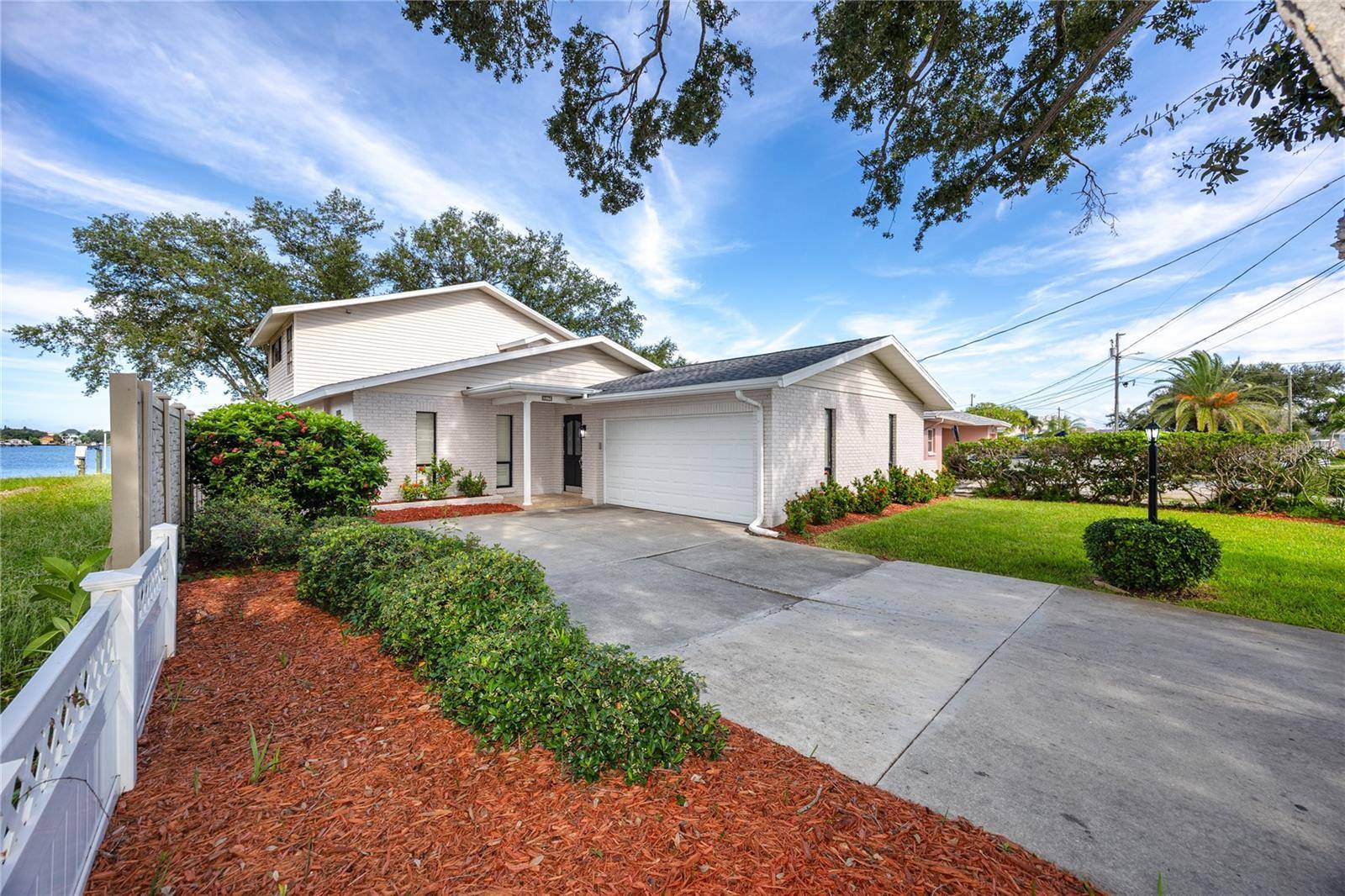517 20TH AVE, Indian Rocks Beach, FL 33785