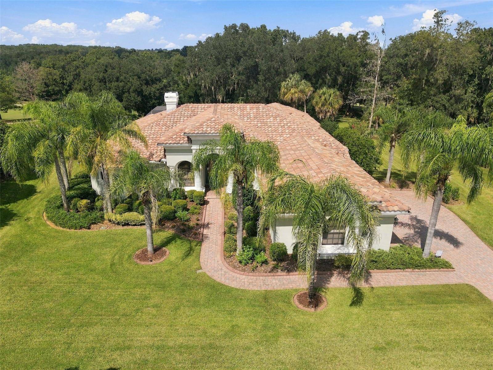 13551 CARNOUSTIE CIR, Dade City, FL 33525