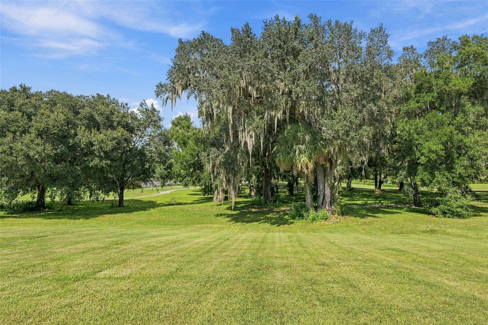 13551 CARNOUSTIE CIR, Dade City, FL 33525