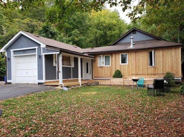 257 Parkwood AVE, Georgina, ON L4P 2X2