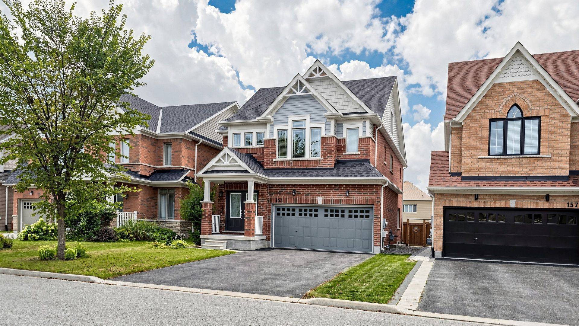 153 Romanelli CRES, Bradford West Gwillimbury, ON L3Z 0X6