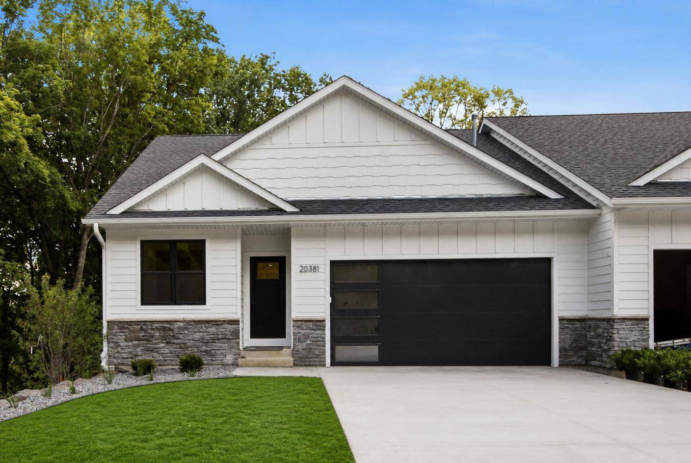 20383 Excelsior BLVD, Excelsior, MN 55331