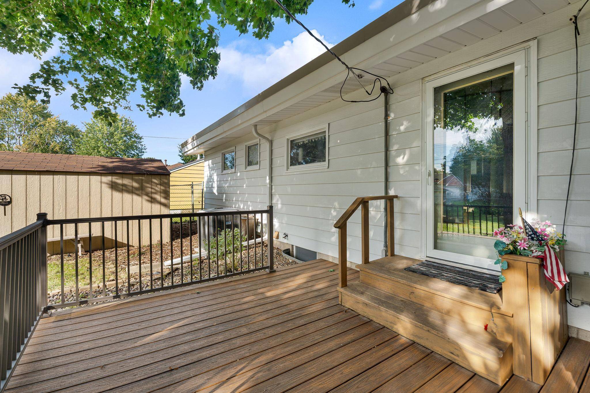 1405 5th ST NW, Austin, MN 55912