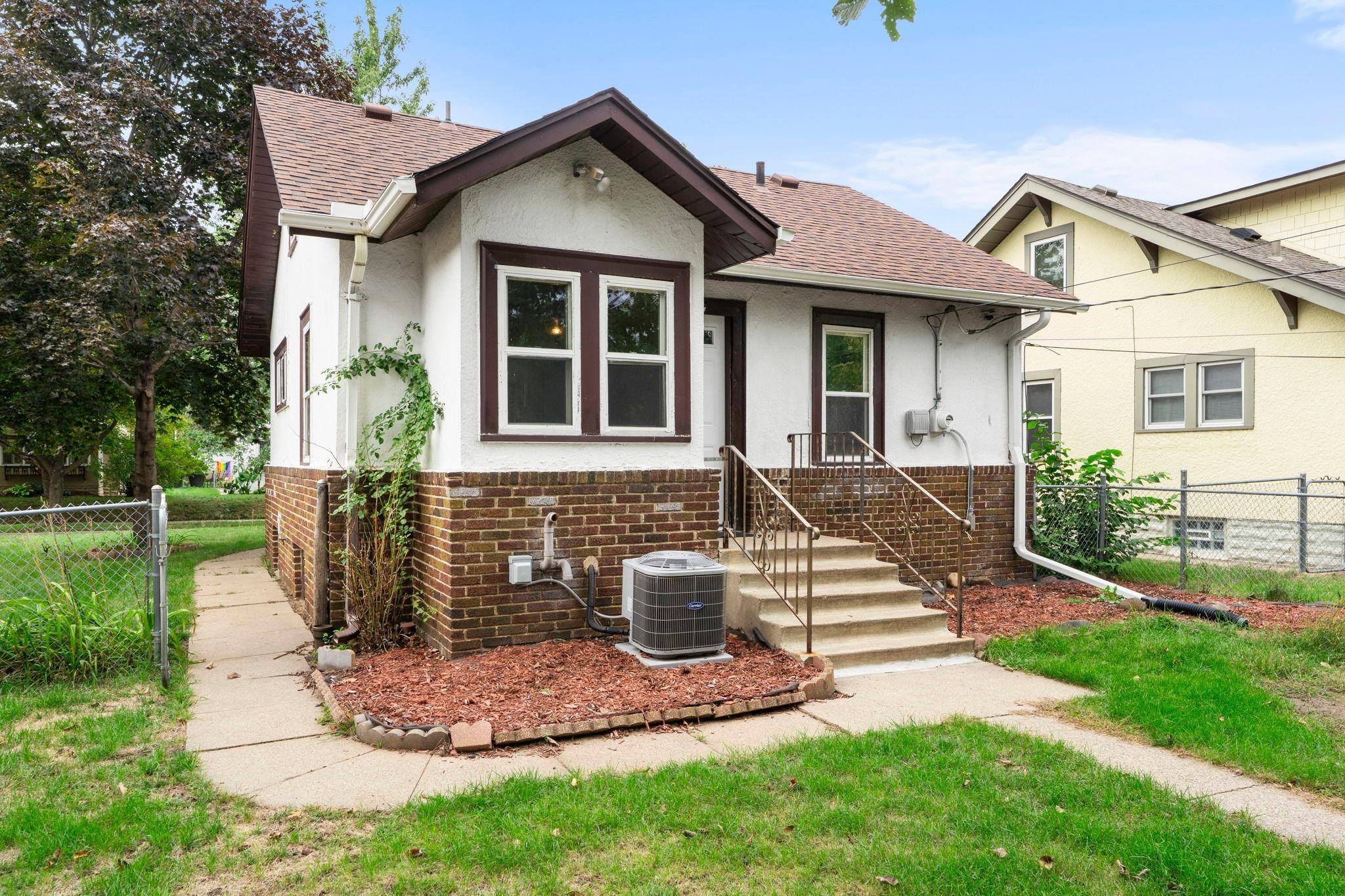 4126 Sheridan AVE N, Minneapolis, MN 55412