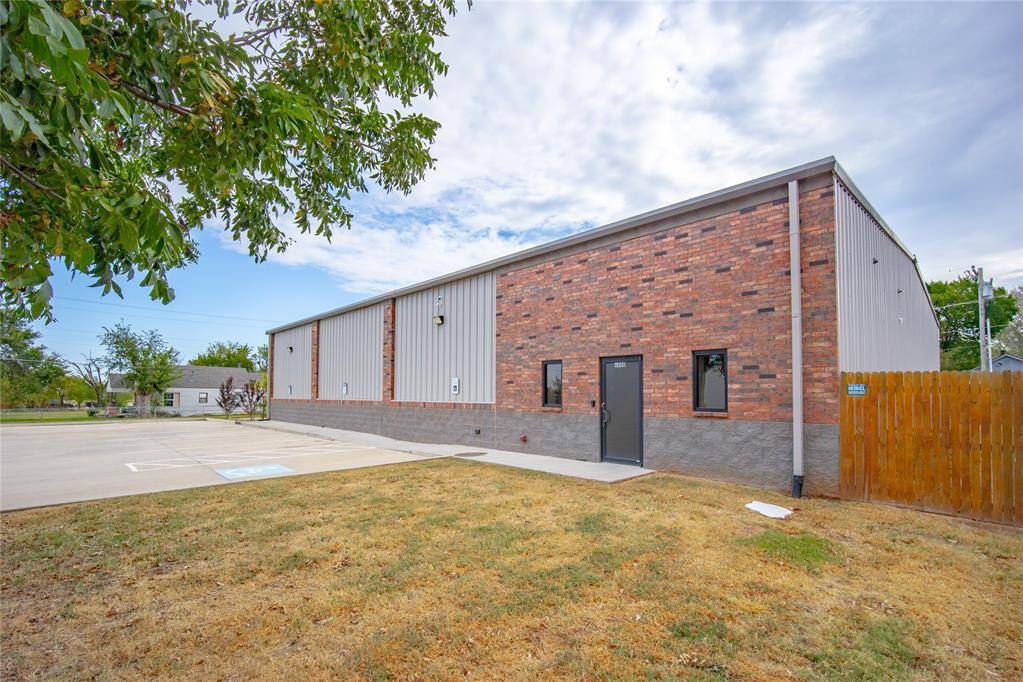 6800 Main ST, Oklahoma City, OK 73169