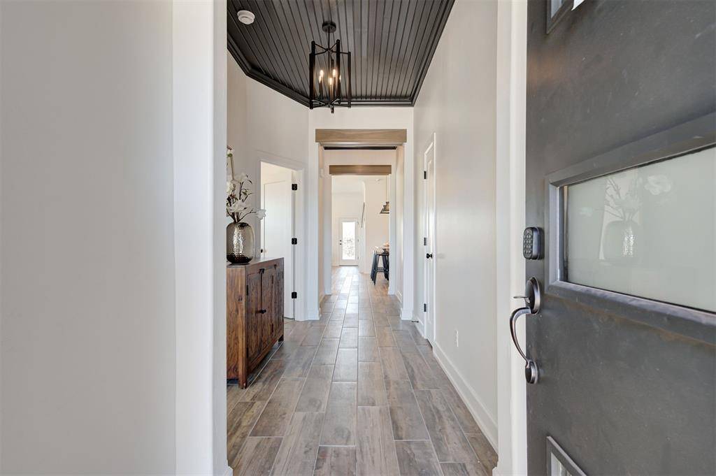 4925 Vinca LN, Edmond, OK 73034