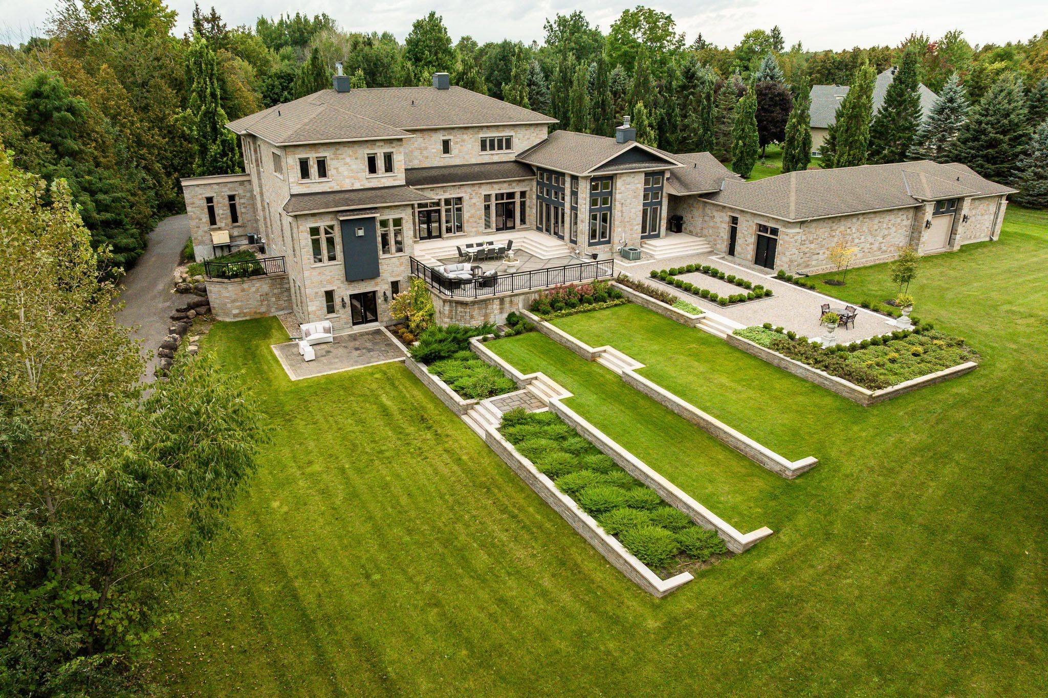 1545 Lords Manor LN, Manotick - Kars - Rideau Twp And Area, ON K4M 1K3