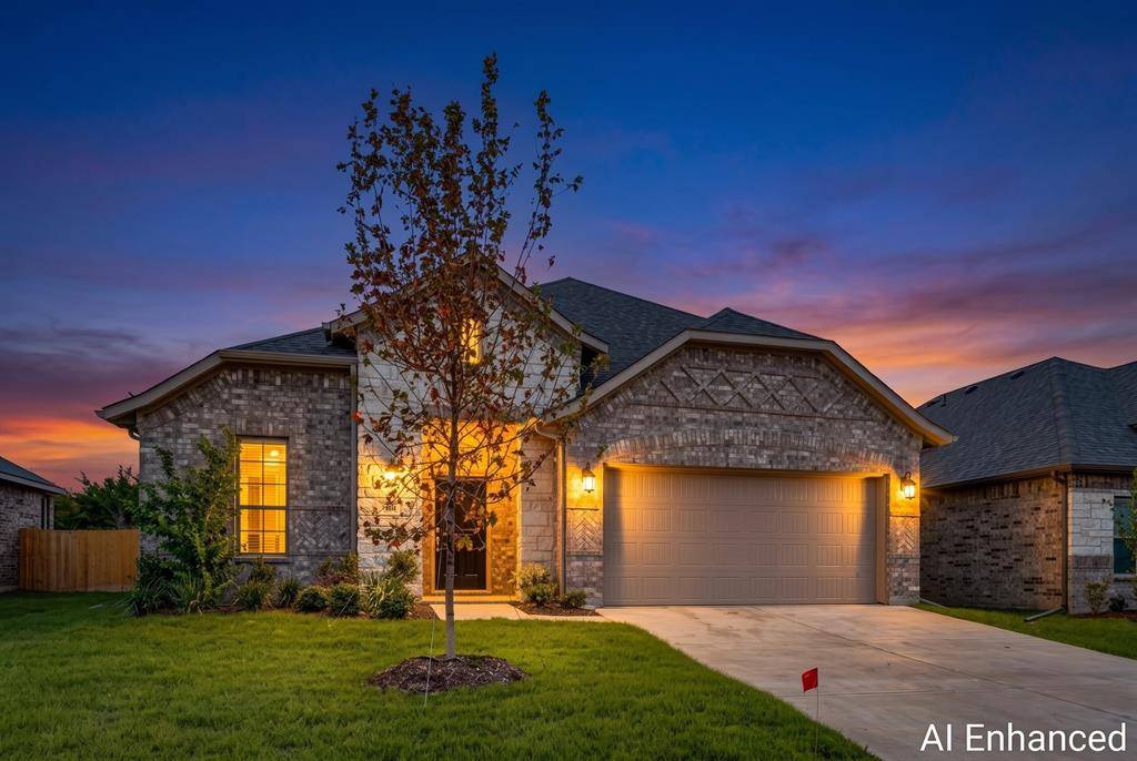 464 Steppe Place, Red Oak, TX 75154