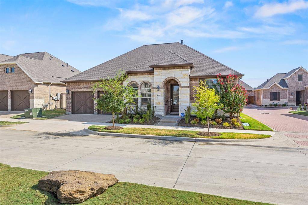 4709 Kings Garden Parkway, Arlington, TX 76005