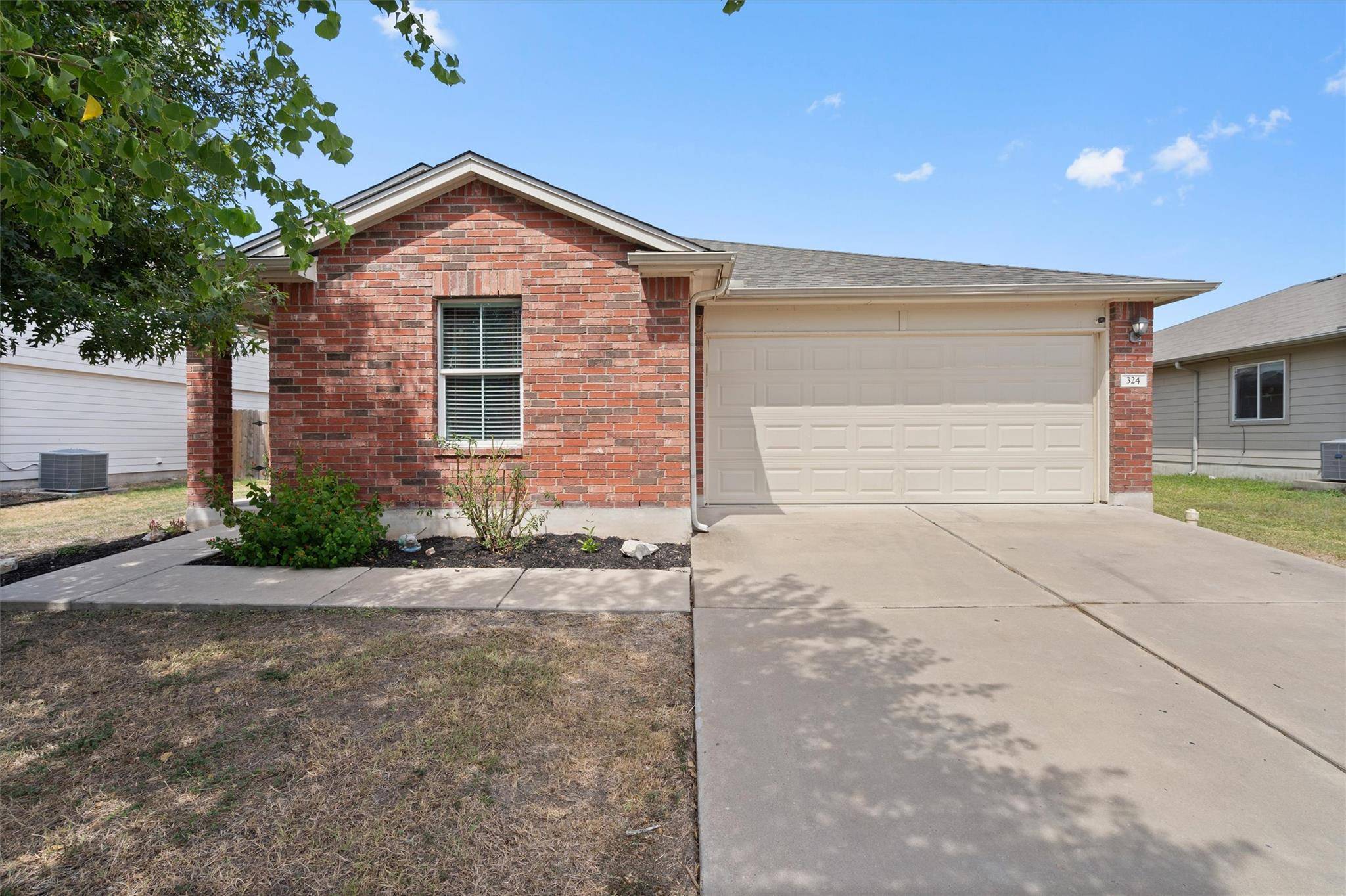 324 Almquist ST, Hutto, TX 78634
