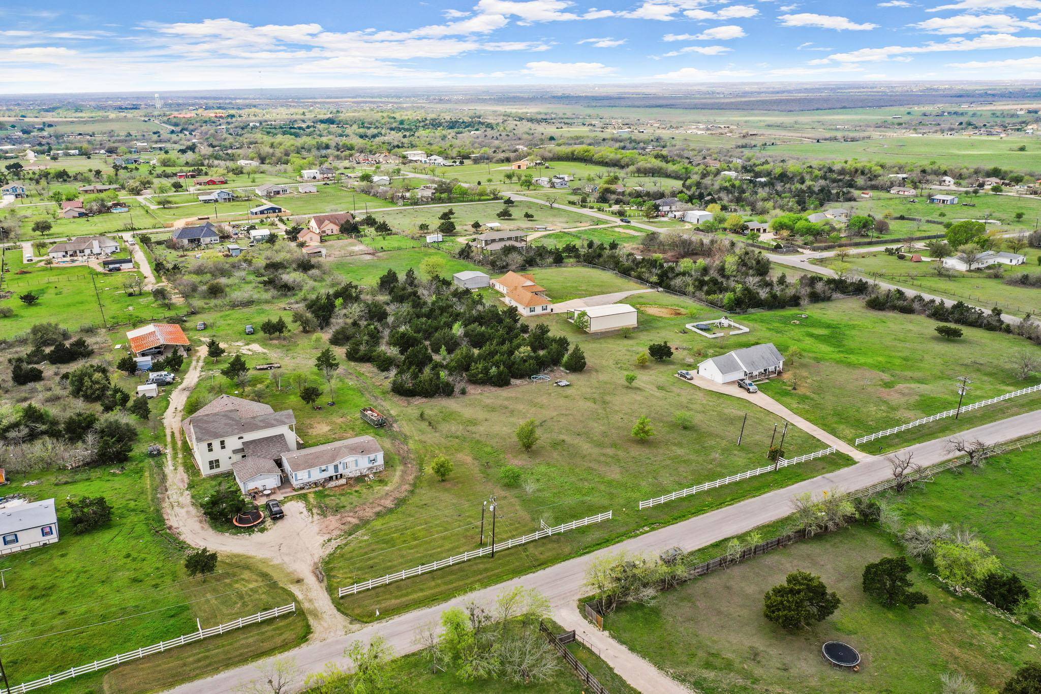 507 Mesa DR, Del Valle, TX 78617