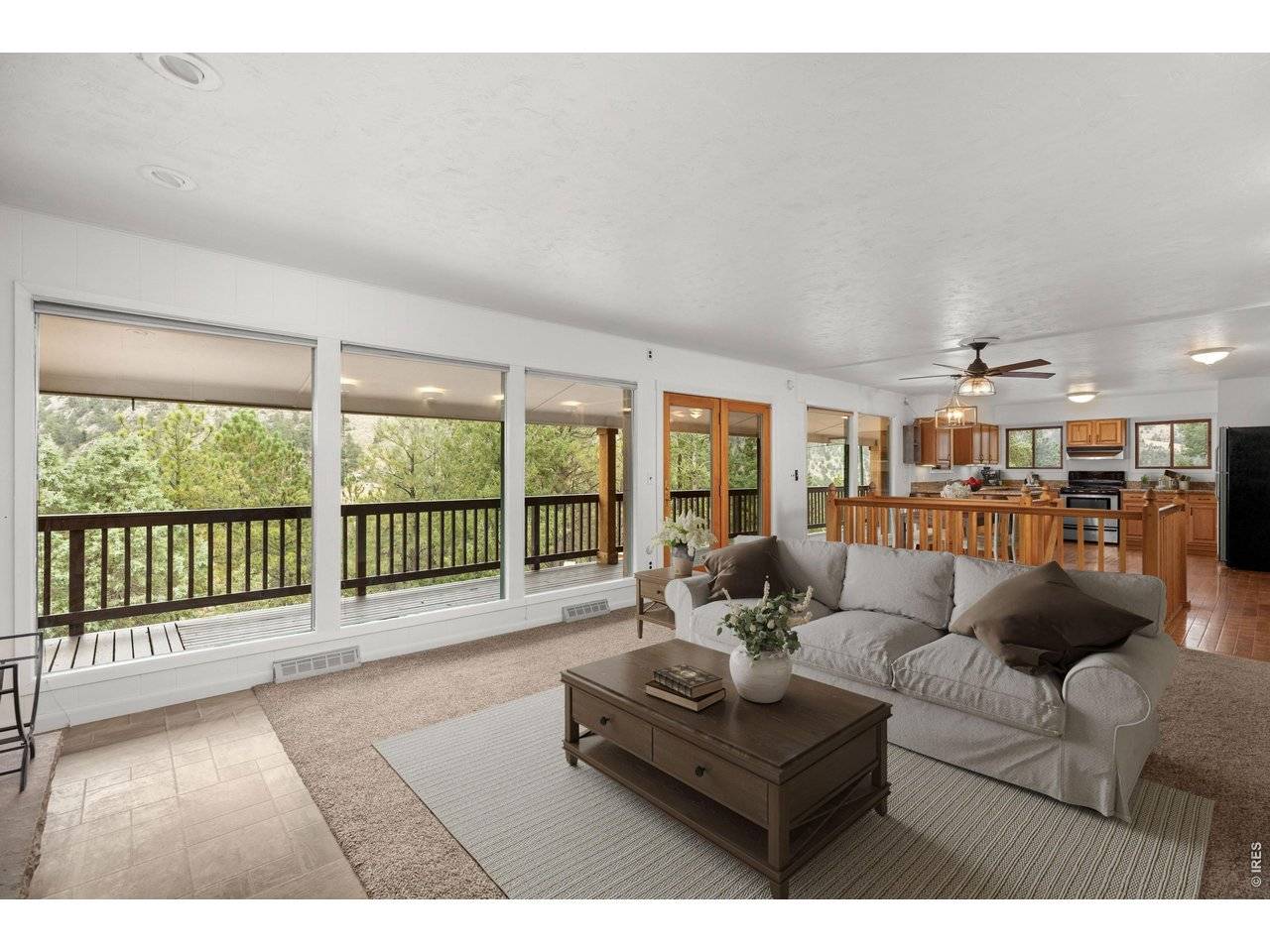 42 Ottawa, Lyons, CO 80540
