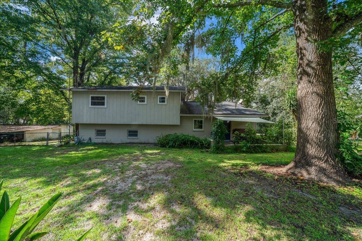 6567 WOODLAND DR, Keystone Heights, FL 32656