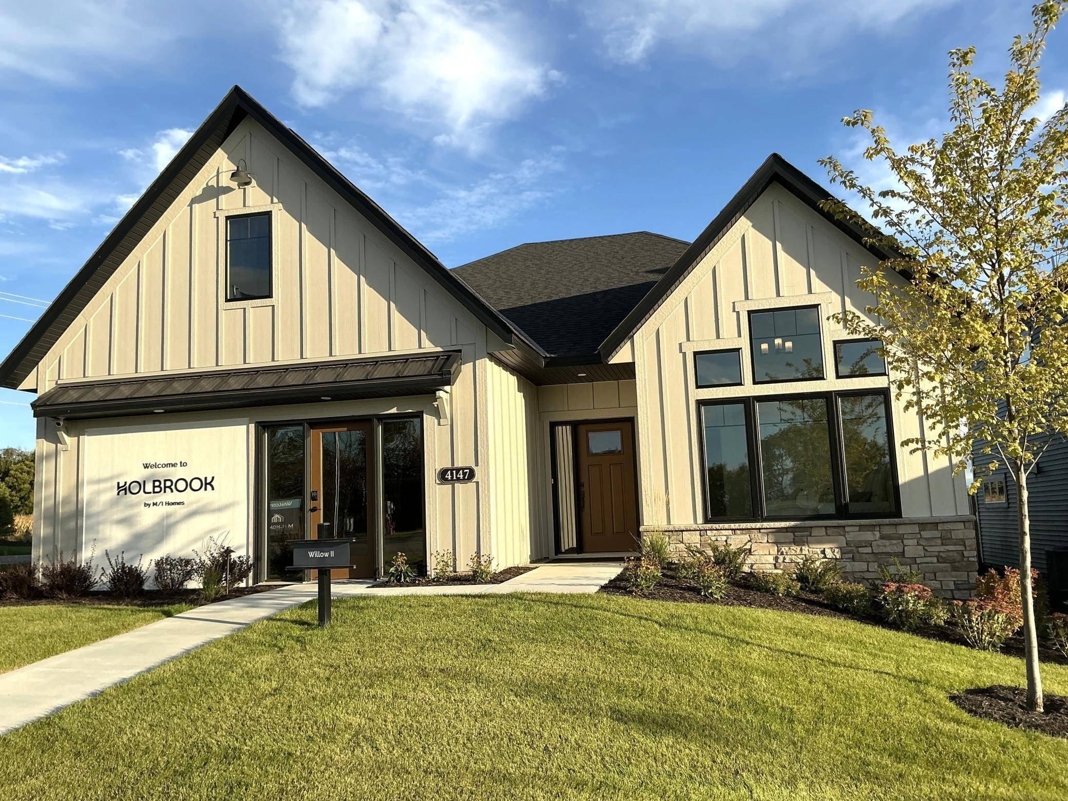 4147 Ramsay WAY, Waconia, MN 55387