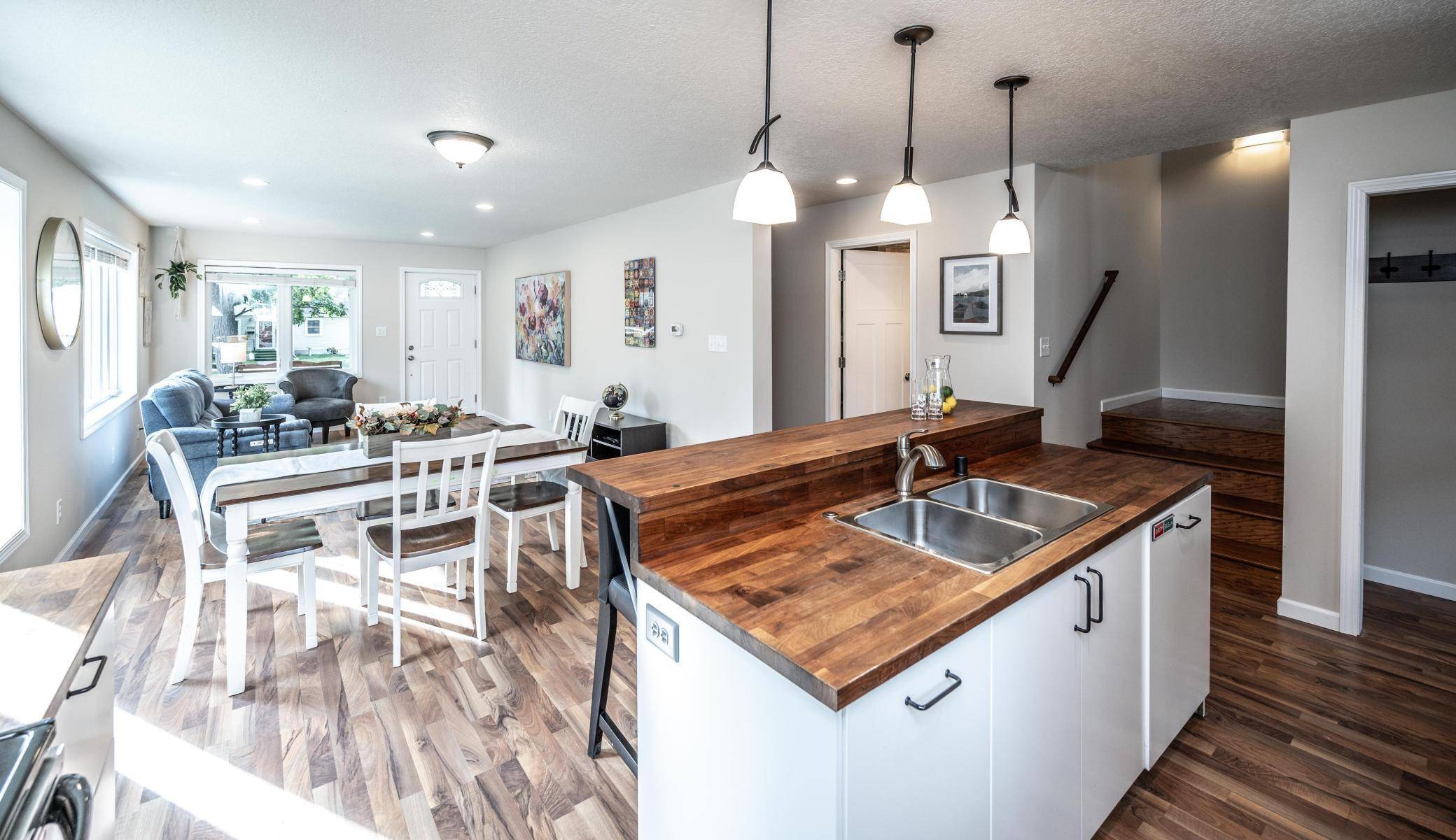 2737 Hampshire AVE S, Saint Louis Park, MN 55426