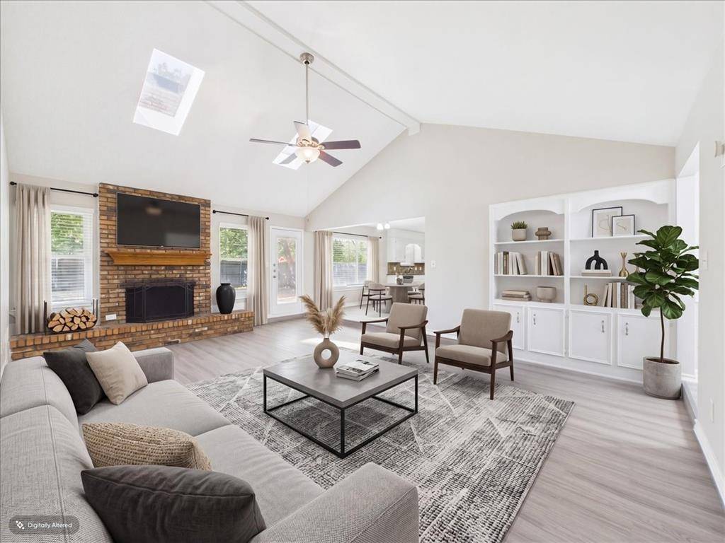 4900 Ridgeline Drive, Arlington, TX 76017