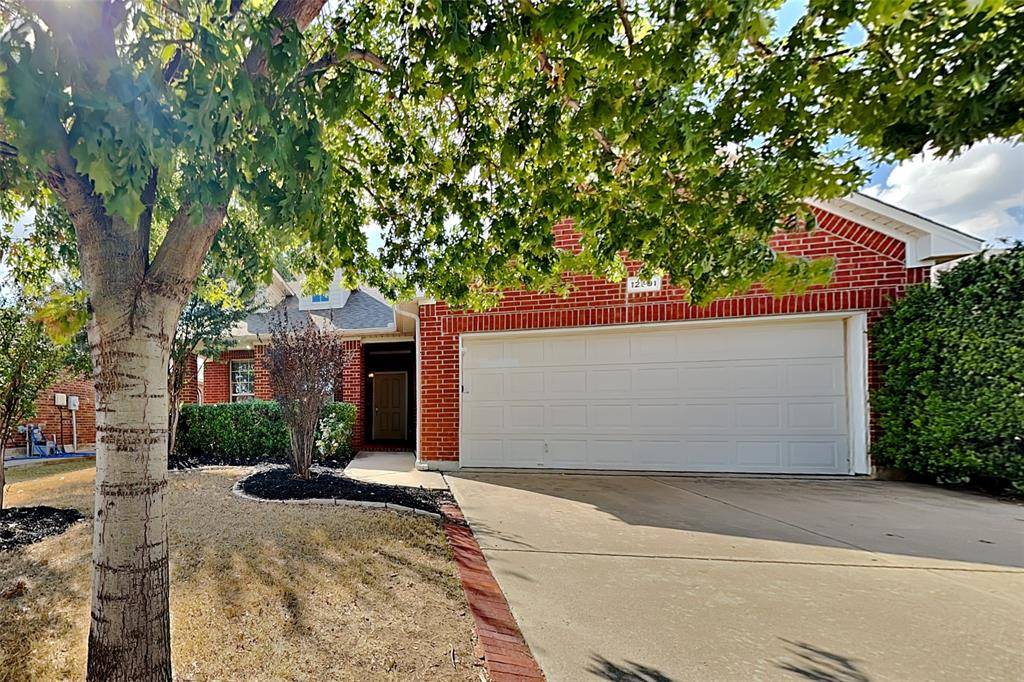 12901 Farmington Drive, Fort Worth, TX 76244