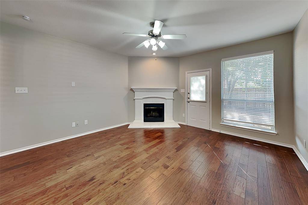 12901 Farmington Drive, Fort Worth, TX 76244