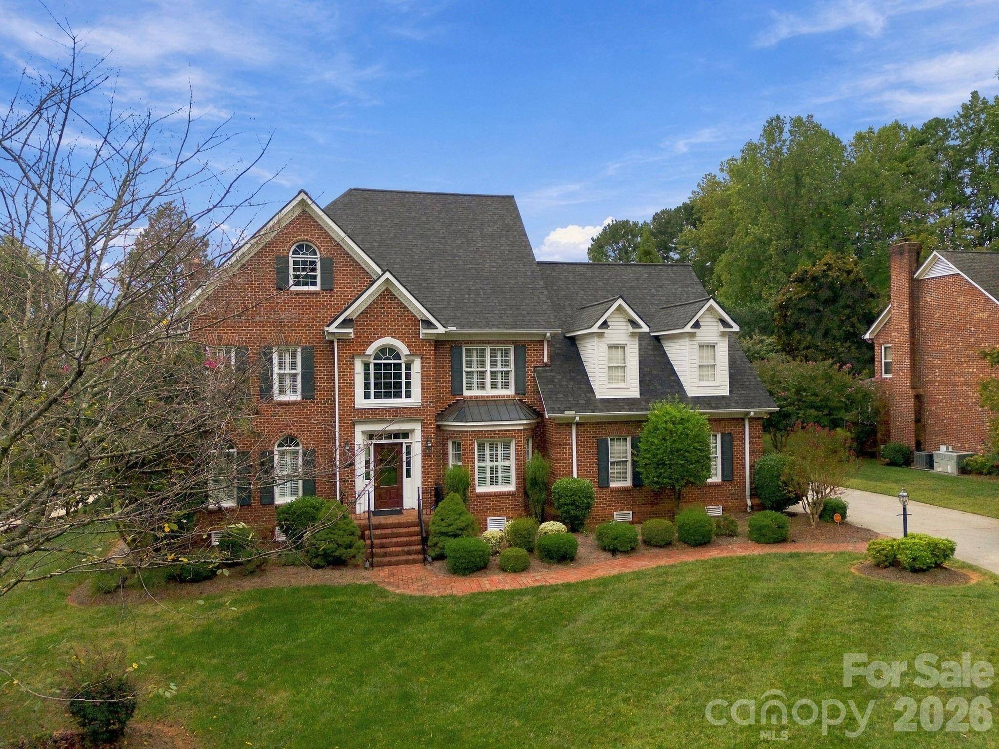 633 Peacehaven RD, Kannapolis, NC 28083