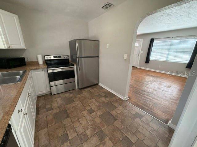 1111 ASTURIA WAY S, St Petersburg, FL 33705