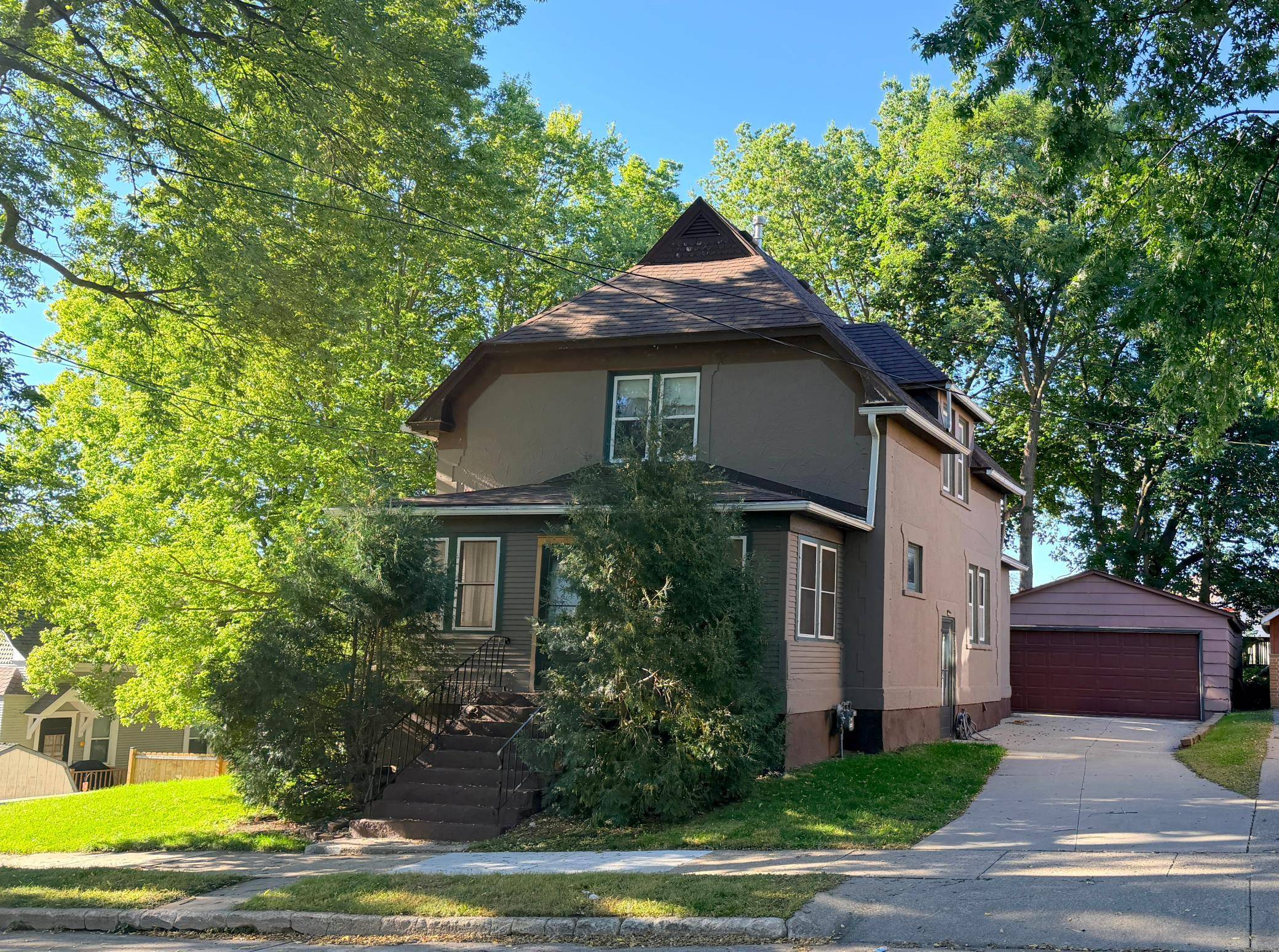 632 Ruble AVE, Albert Lea, MN 56007