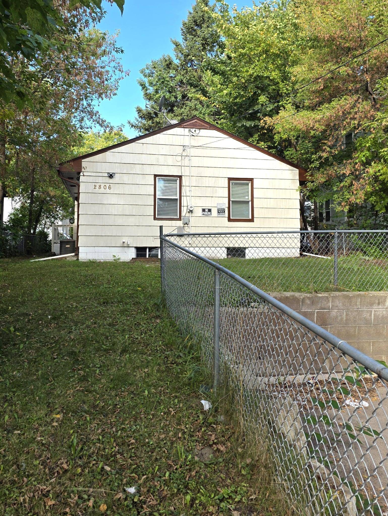 2806 Emerson AVE N, Minneapolis, MN 55411
