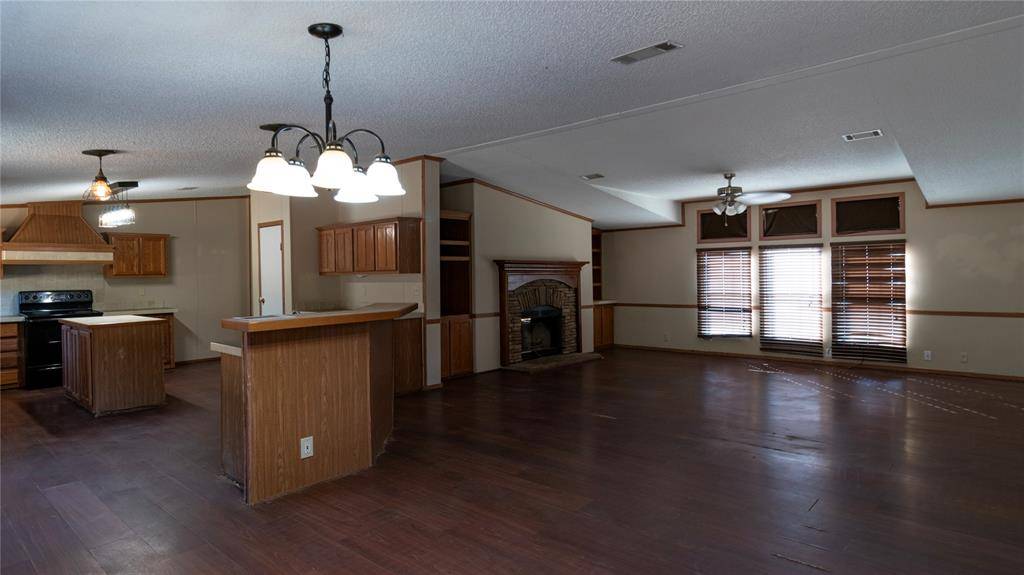 20017 SE 94th ST, Newalla, OK 74857