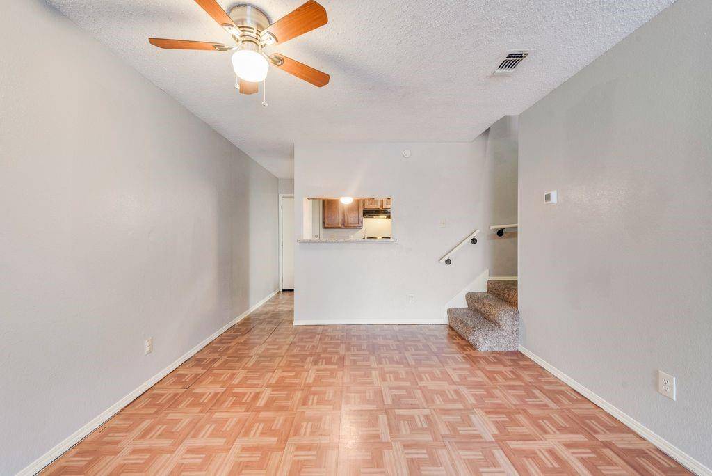 600 Grand #108, Arlington, TX 76010