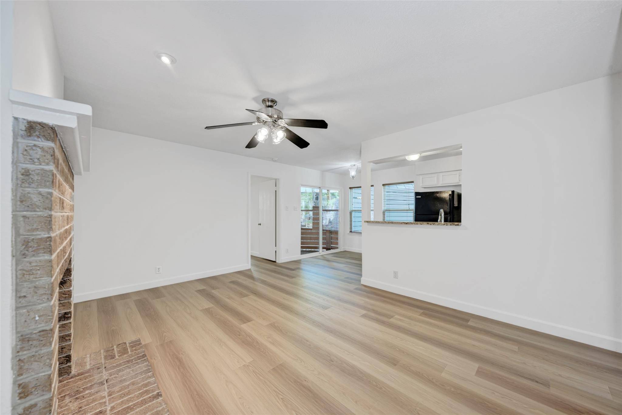 2106 Nickerson ST #105, Austin, TX 78704