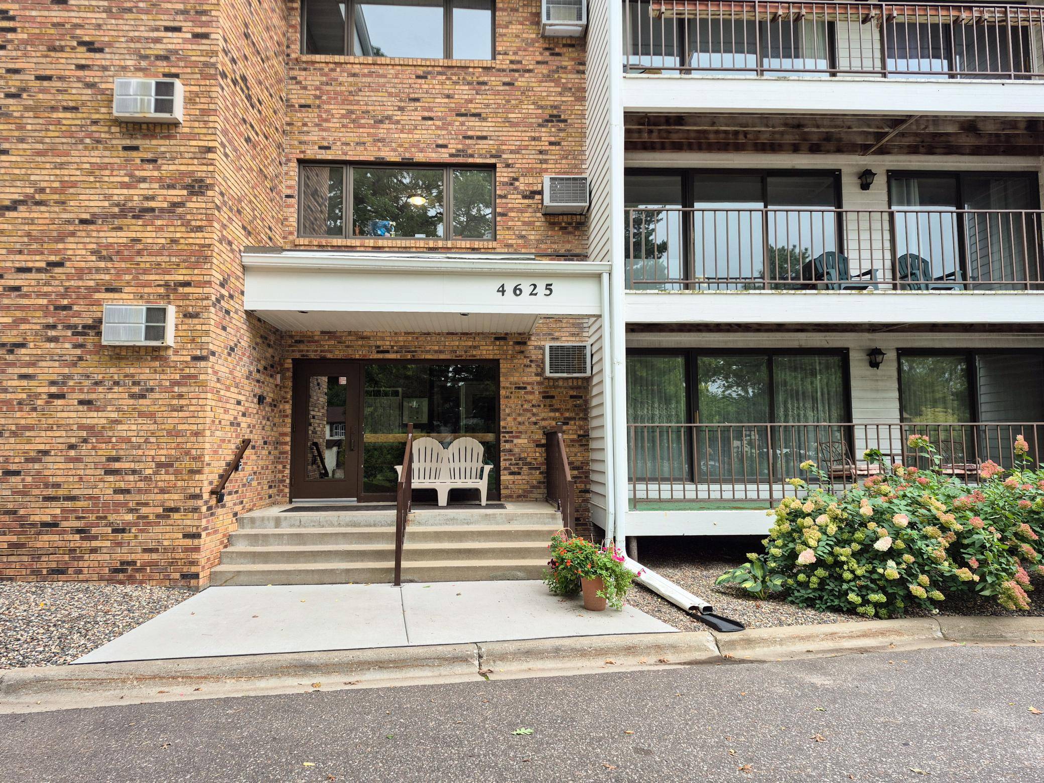 4625 Minnetonka BLVD #205, Saint Louis Park, MN 55416