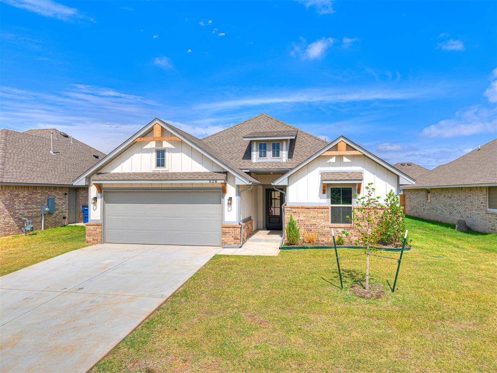 628 Honey Springs LN, Shawnee, OK 74804
