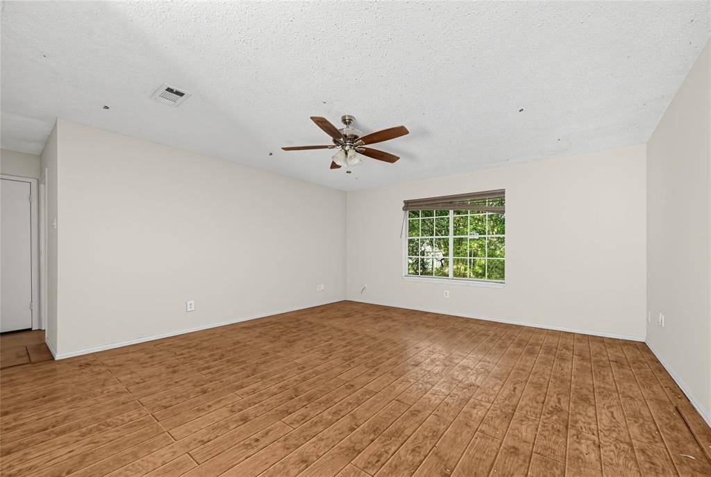 1611 Shepherd Lane, Dallas, TX 75253